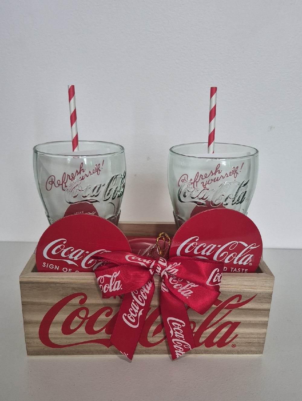 COCA COLA CRATE AND GREENWEAR CUPS